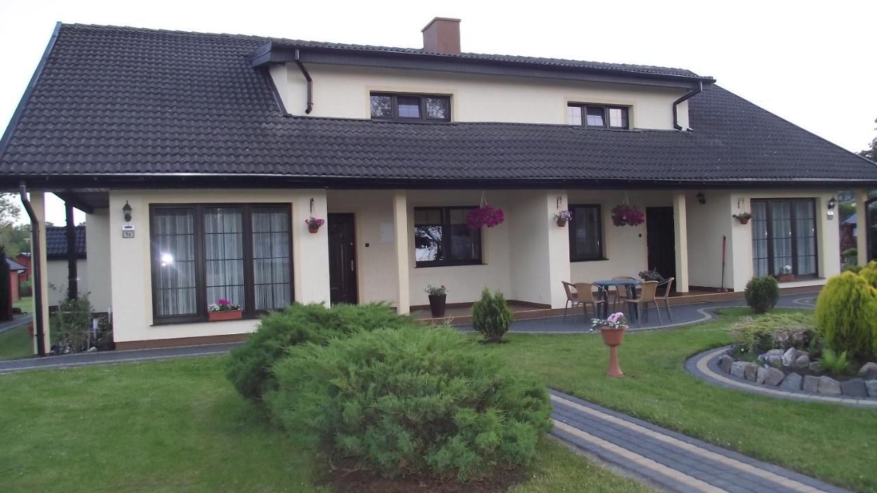 Domki Letniskowe "Dorcia" Leba Exteriér fotografie